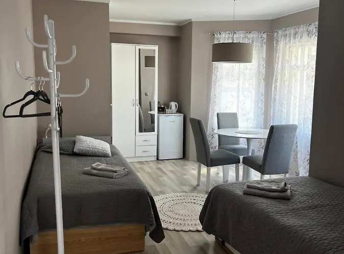 Kati Soeoegituba & Majutus 여관 *